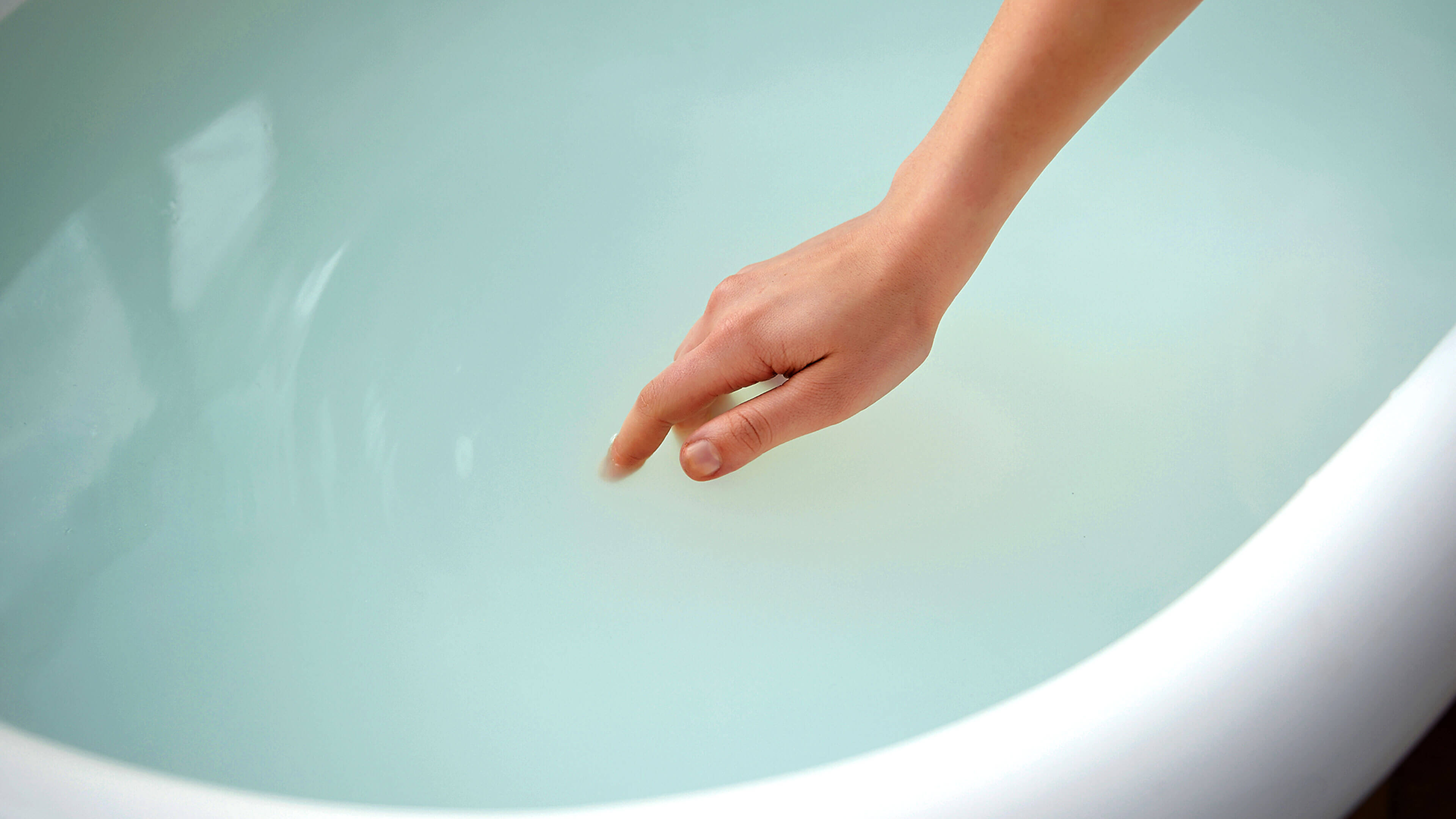 Rejuvenate and Heal: The Ultimate Guide to Postpartum Sitz Baths