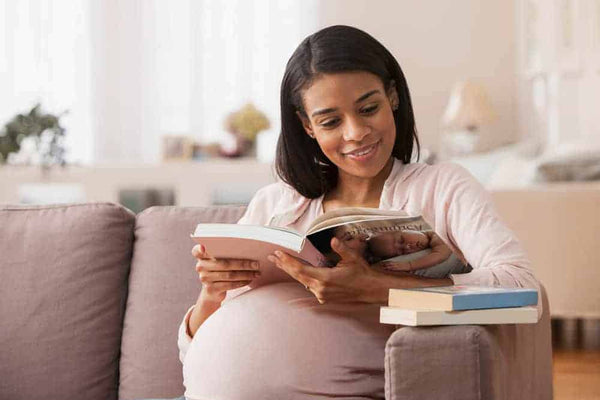 The Best Postpartum Books for New Moms: A Comprehensive Reading List