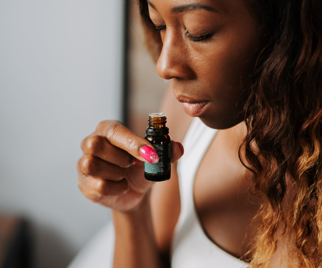 The Healing Power of Essential Oils for Postpartum Recovery