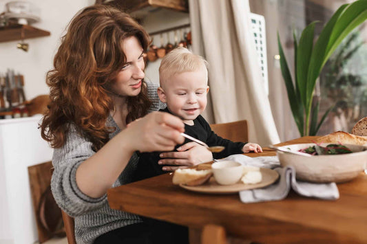 When to Start Feeding Solids to Your Baby